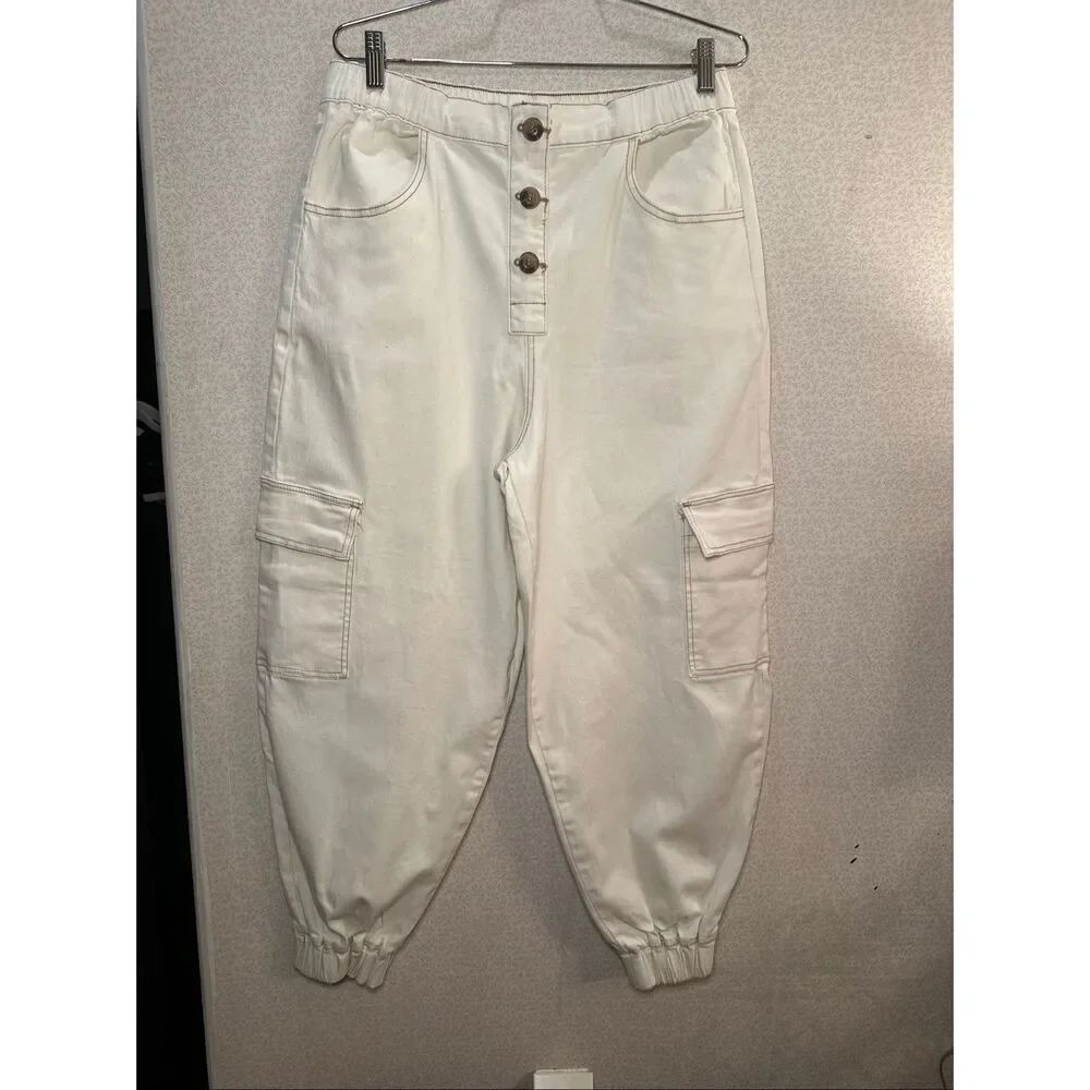 Almost Famous relaxed fit jogger cargo pants